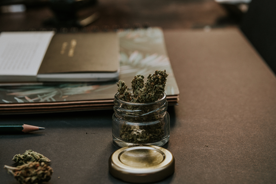 How To Be A Productive Cannabis Consumer in 4 Simple Steps